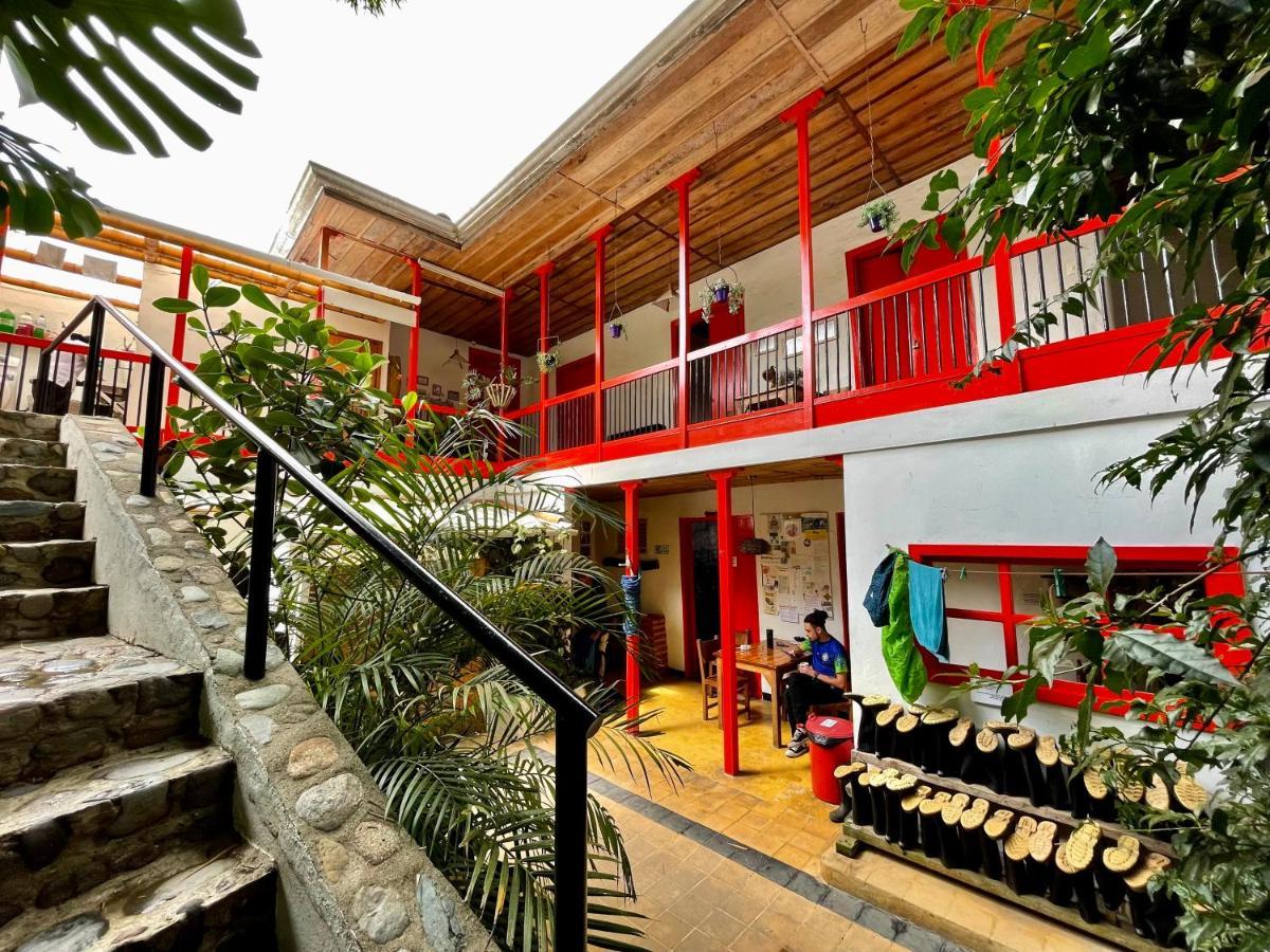 Hostal Tralala Salento Exteriör bild