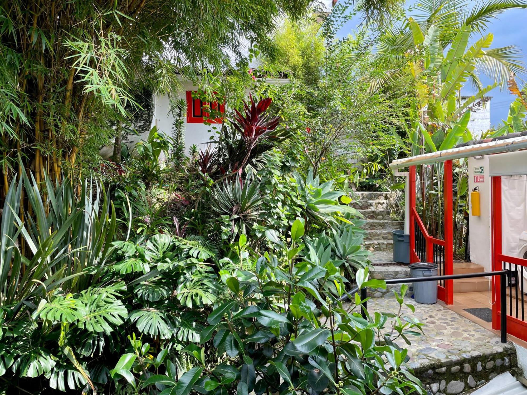 Hostal Tralala Salento Exteriör bild